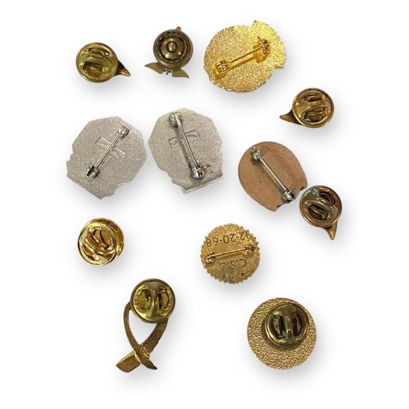 Vintage Hospital Volunteer & Nursing Pin Set -12 Pieces Medical Nurse Occupation - Picture 2 of 5